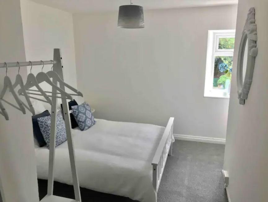 A Woodland Retreat - Apartment In Converted Mill Helston Eksteriør billede