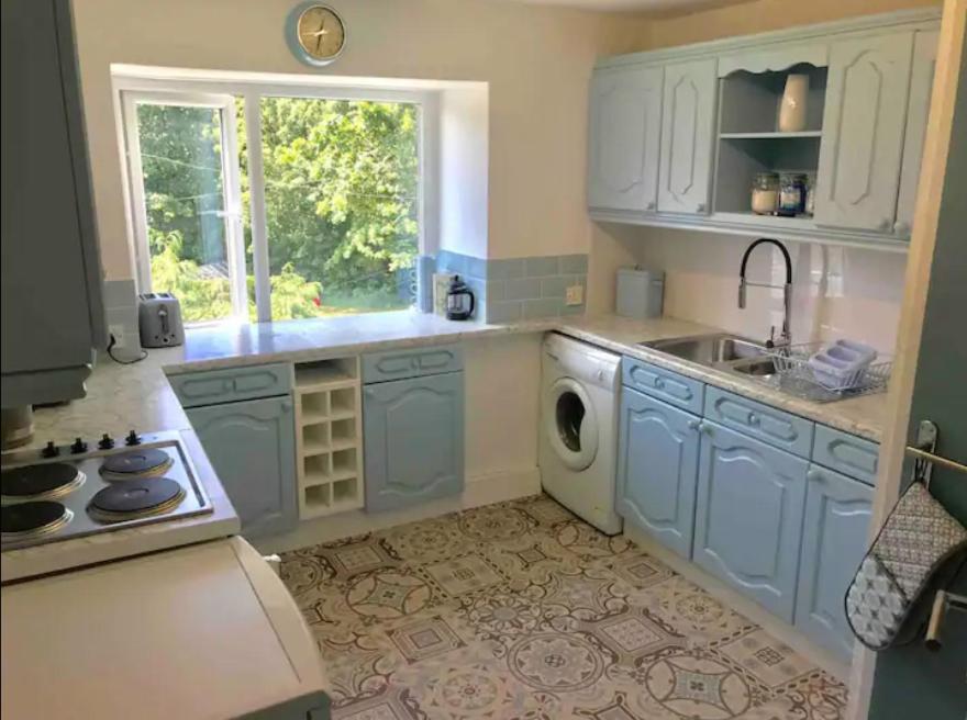 A Woodland Retreat - Apartment In Converted Mill Helston Eksteriør billede